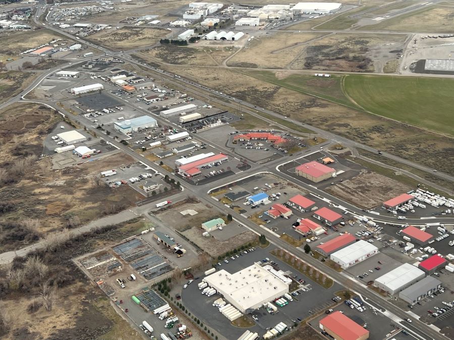 Horn Rapids Business Ctr. Image